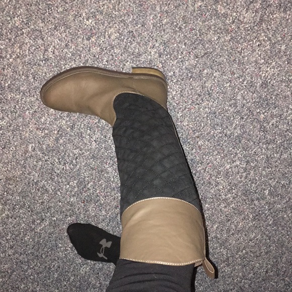 Boots - Picture 3 of 3